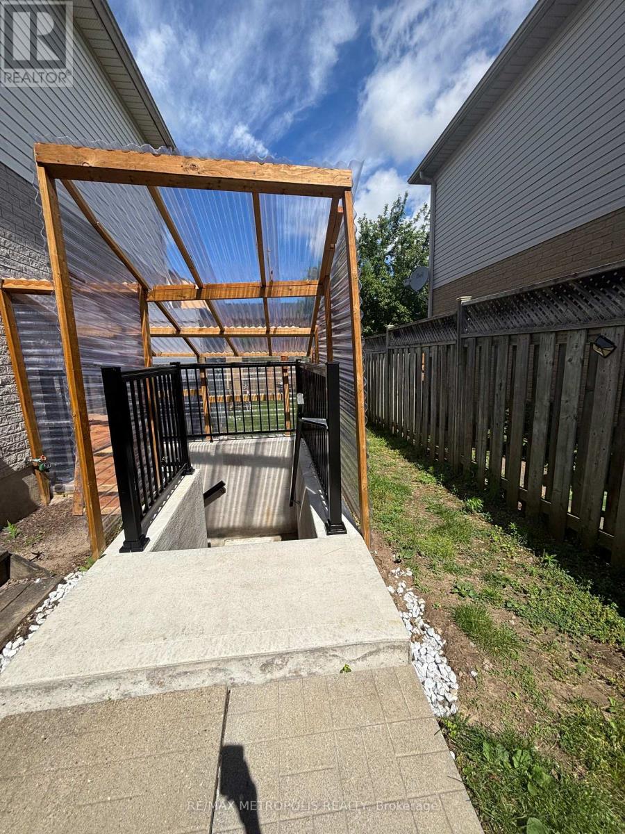 Bsmt - 44 Endeavour Drive, Cambridge, Ontario  N3C 4C4 - Photo 14 - X13453704