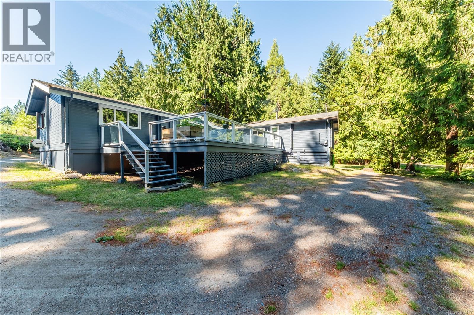 336 Hemlock Ave, Gabriola Island, British Columbia  V0R 1X1 - Photo 2 - 1040187