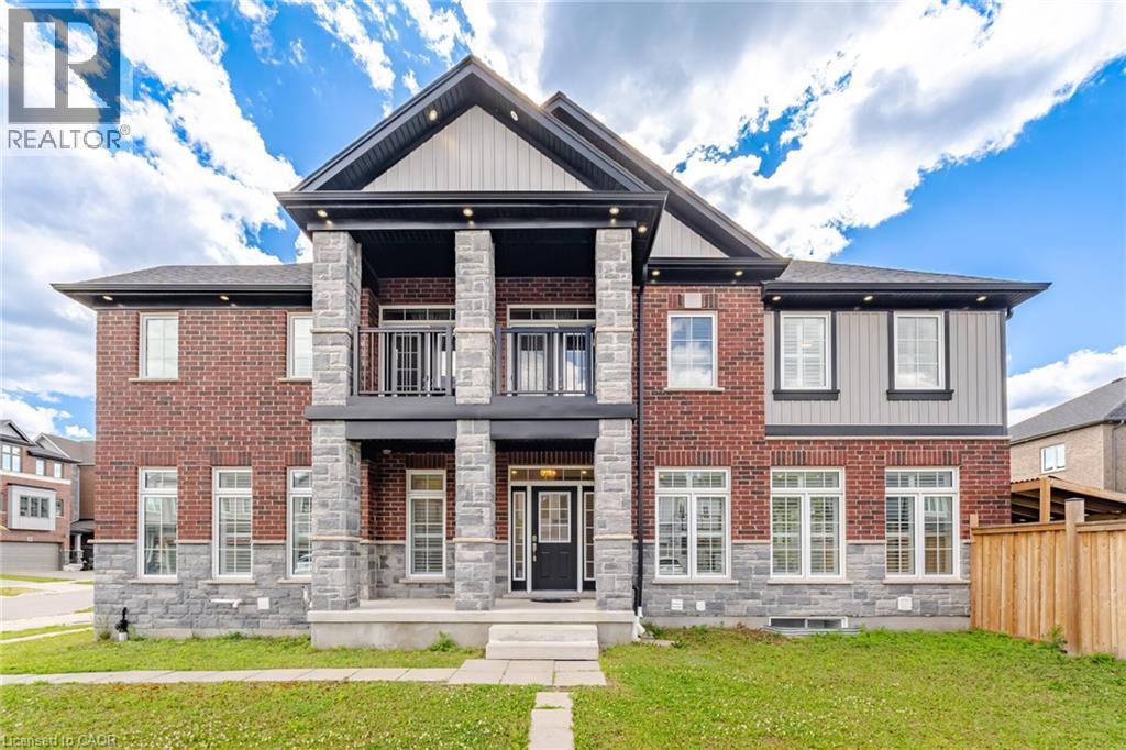 127 MONARCH WOODS Drive, Kitchener, Ontario