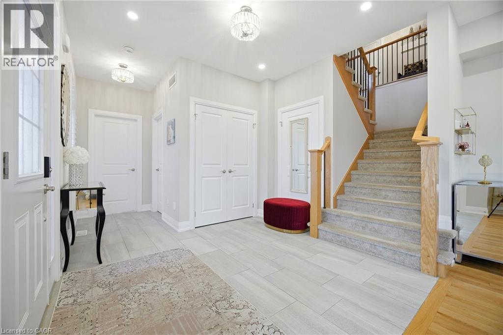 127 Monarch Woods Drive, Kitchener, Ontario  N2P 2Y9 - Photo 18 - 40840557