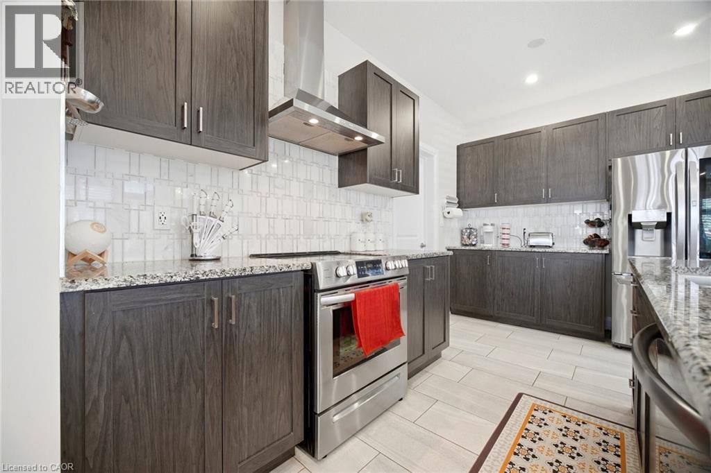 127 Monarch Woods Drive, Kitchener, Ontario  N2P 2Y9 - Photo 9 - 40840557