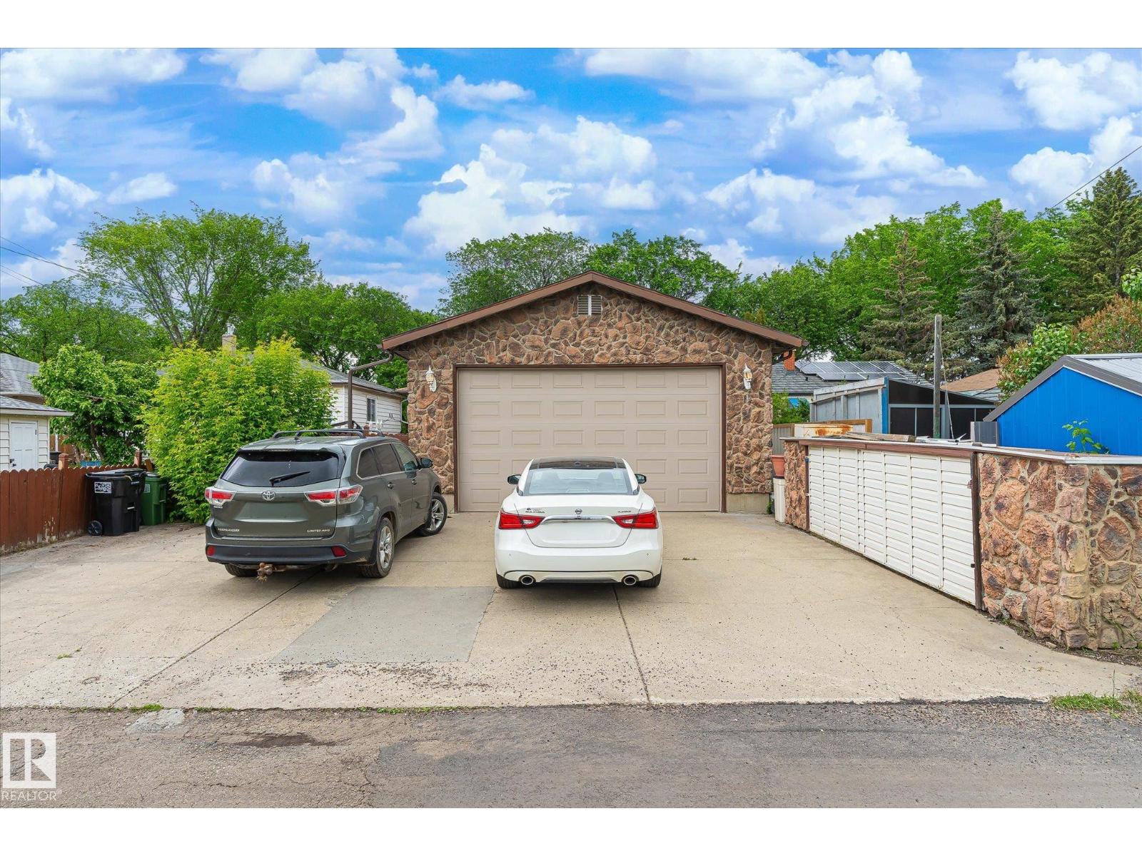 9747 67 Av Nw, Edmonton, Alberta  T6E 0P1 - Photo 51 - E4494012