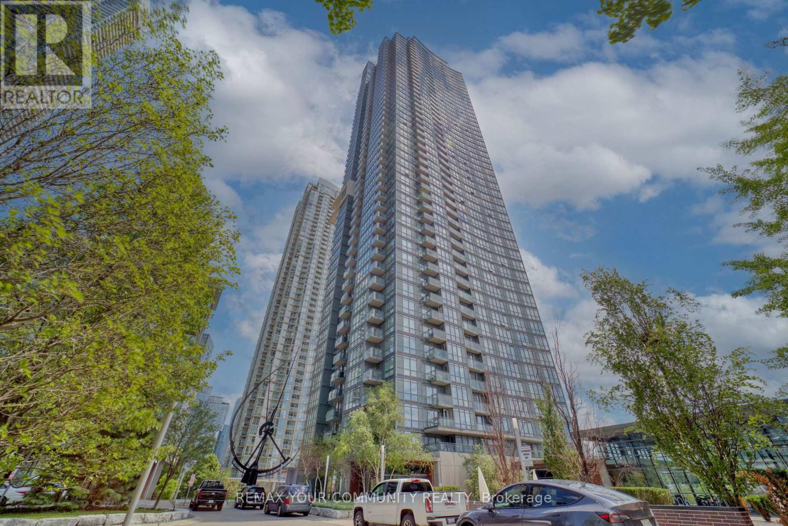 2809 - 11 BRUNEL COURT, Toronto, Ontario