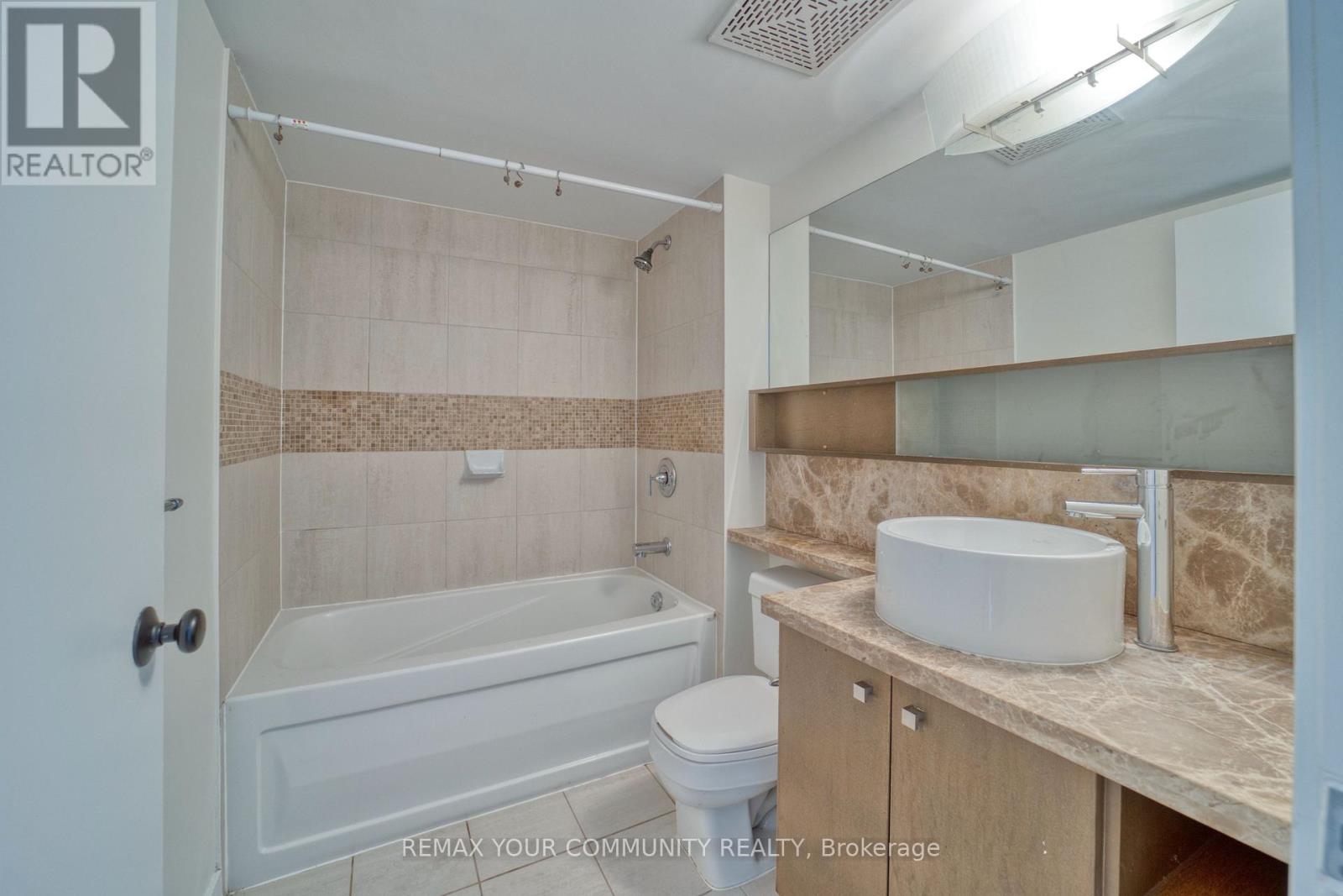 2809 - 11 Brunel Court, Toronto, Ontario  M5V 3Y3 - Photo 16 - C13453768