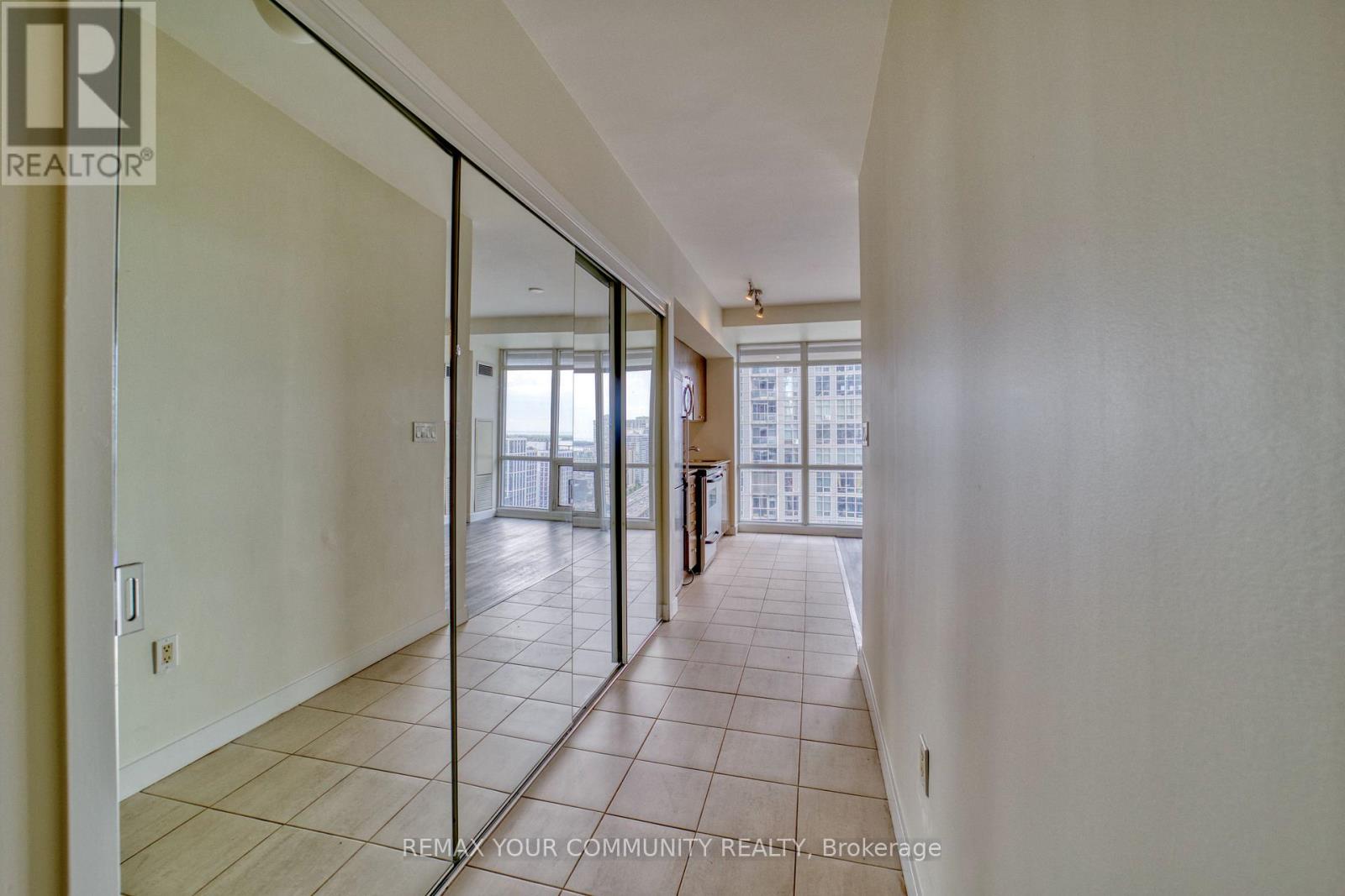 2809 - 11 Brunel Court, Toronto, Ontario  M5V 3Y3 - Photo 18 - C13453768