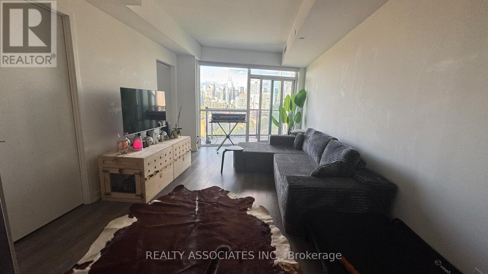 1009 - 30 ORDNANCE STREET, Toronto, Ontario
