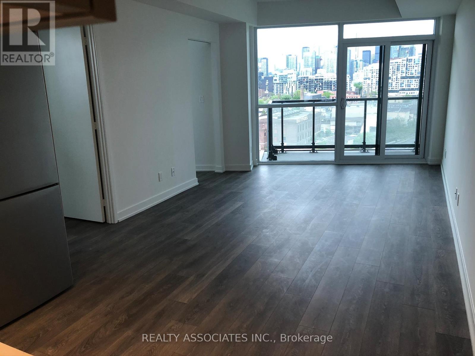 1009 - 30 Ordnance Street, Toronto, Ontario M6K 0C8 - Photo 2 - C13453784