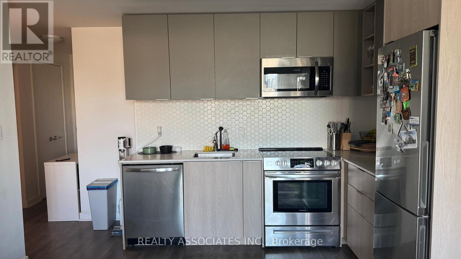 1009 - 30 Ordnance Street, Toronto, Ontario M6K 0C8 - Photo 7 - C13453784