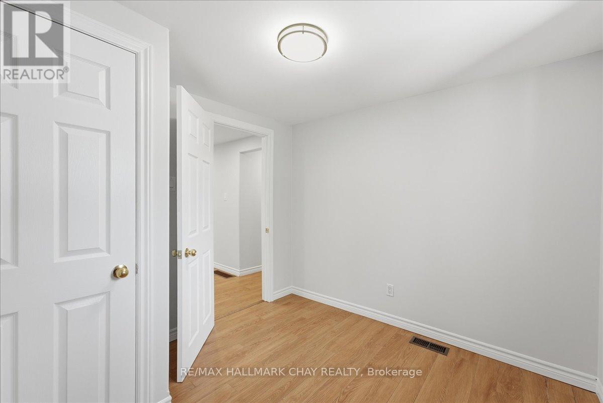 2022 St. Johns Street, Innisfil, Ontario  L9S 1V4 - Photo 17 - N13453752
