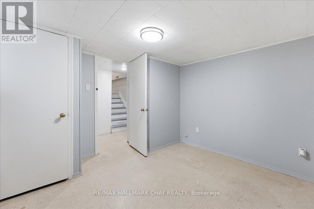 2022 St. Johns Street, Innisfil, Ontario  L9S 1V4 - Photo 23 - N13453752