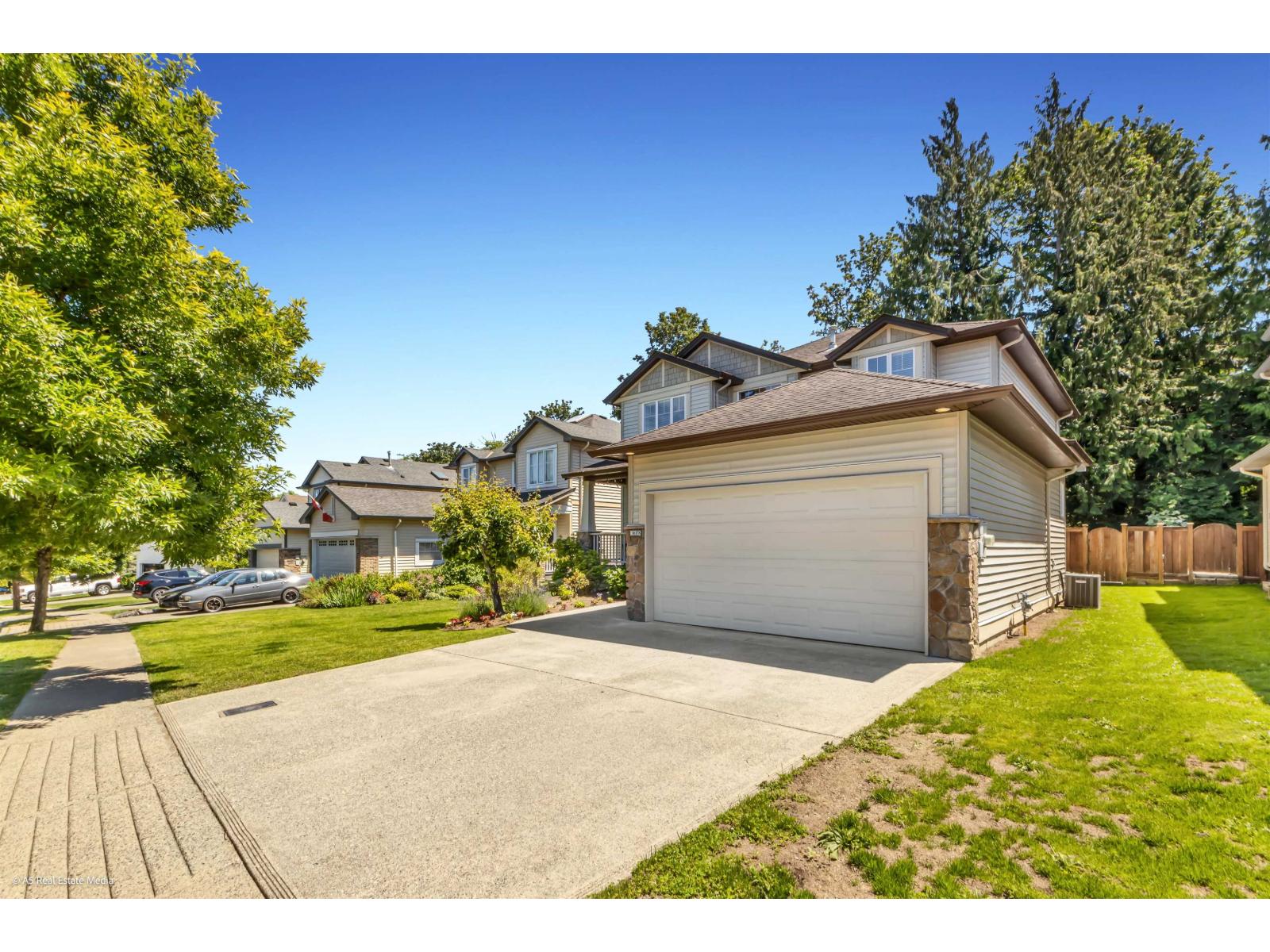 36178 S Auguston Parkway, Abbotsford, British Columbia  V3G 2Y7 - Photo 3 - R3134872