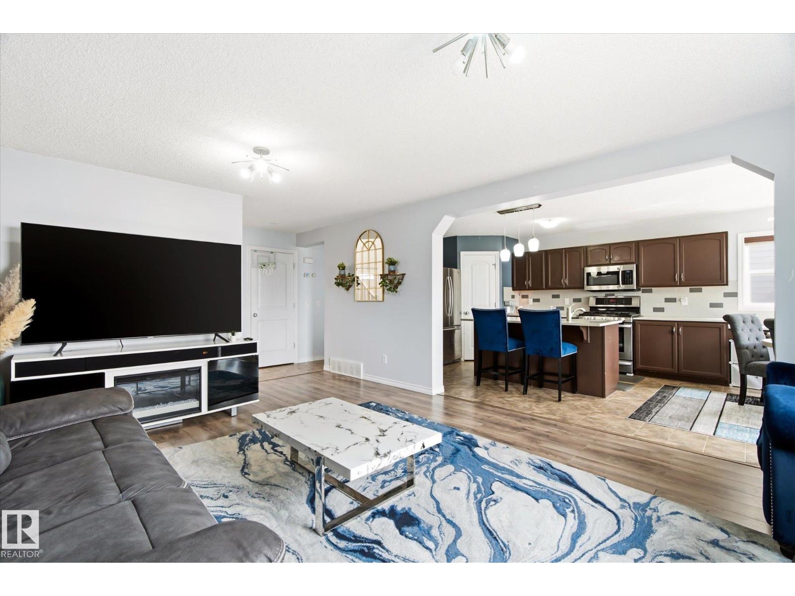 1744 61 St Sw, Edmonton, Alberta  T6X 0W3 - Photo 7 - E4494016