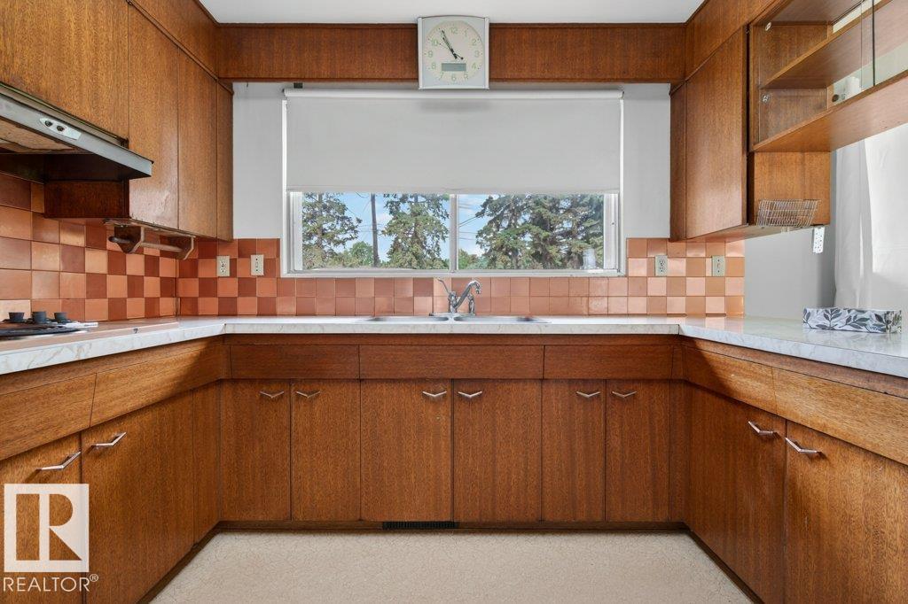 5308 105a St Nw, Edmonton, Alberta  T6H 2P4 - Photo 13 - E4494018