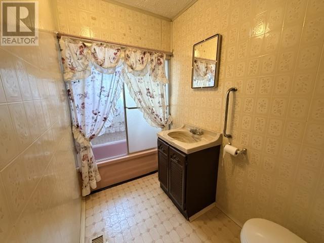 619 Granary Lake Rd, Blind River, Ontario  P0R 1B0 - Photo 13 - SM261471