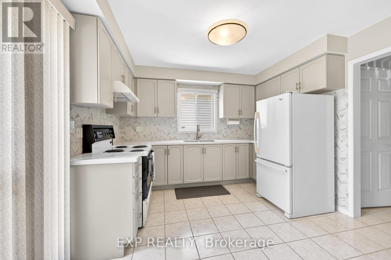45 Ossington Drive, Hamilton, Ontario L8W 3S4 - Photo 8 - X13453744