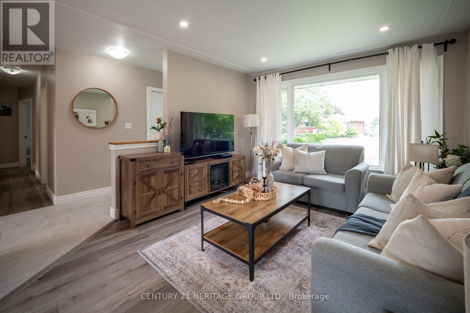 9 Kingslea Drive, Hamilton, Ontario  L8T 3Z8 - Photo 8 - X13453782