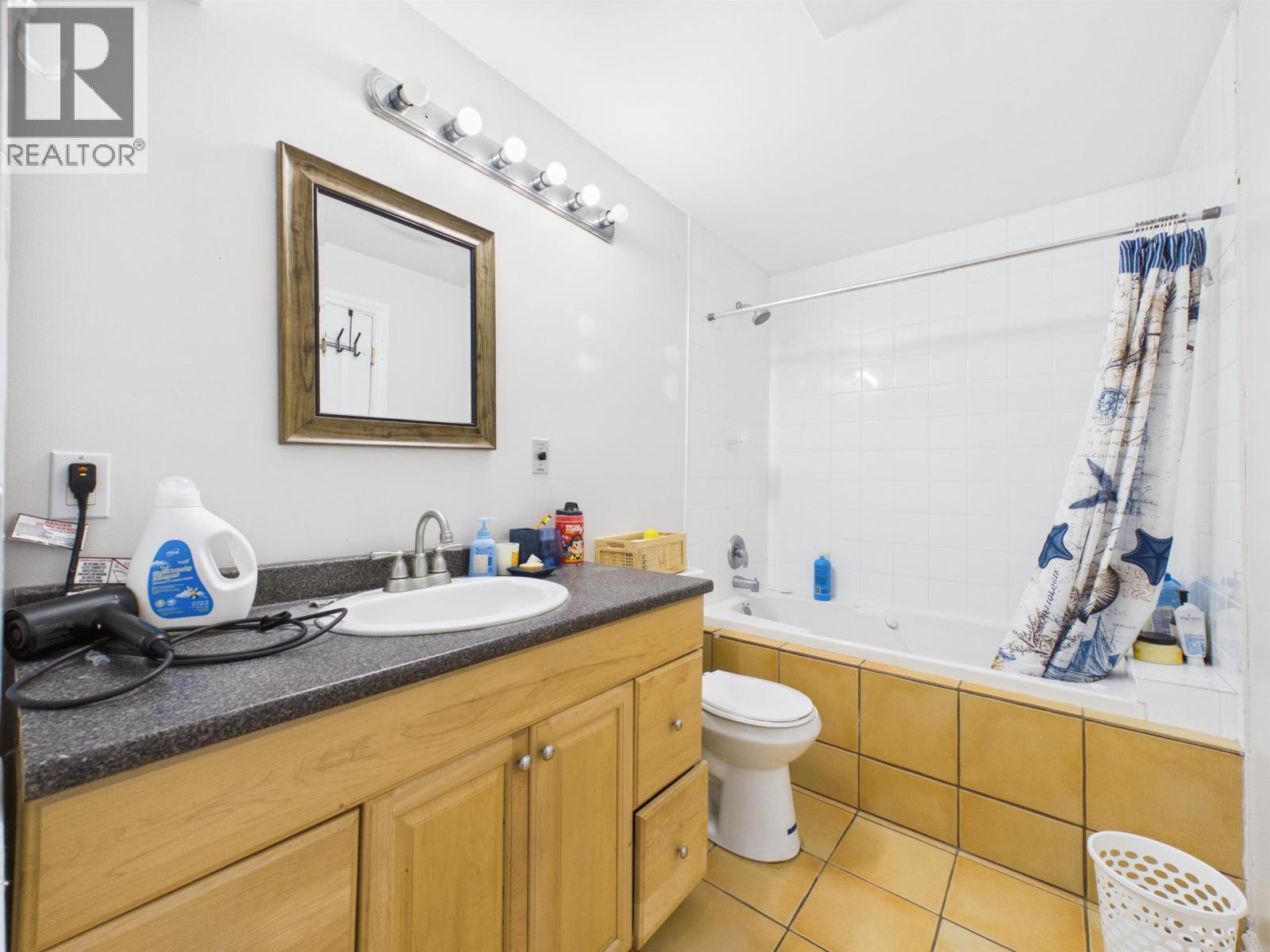 3032 Maplewood Court, Coquitlam, British Columbia  V3E 3P3 - Photo 33 - R3136811