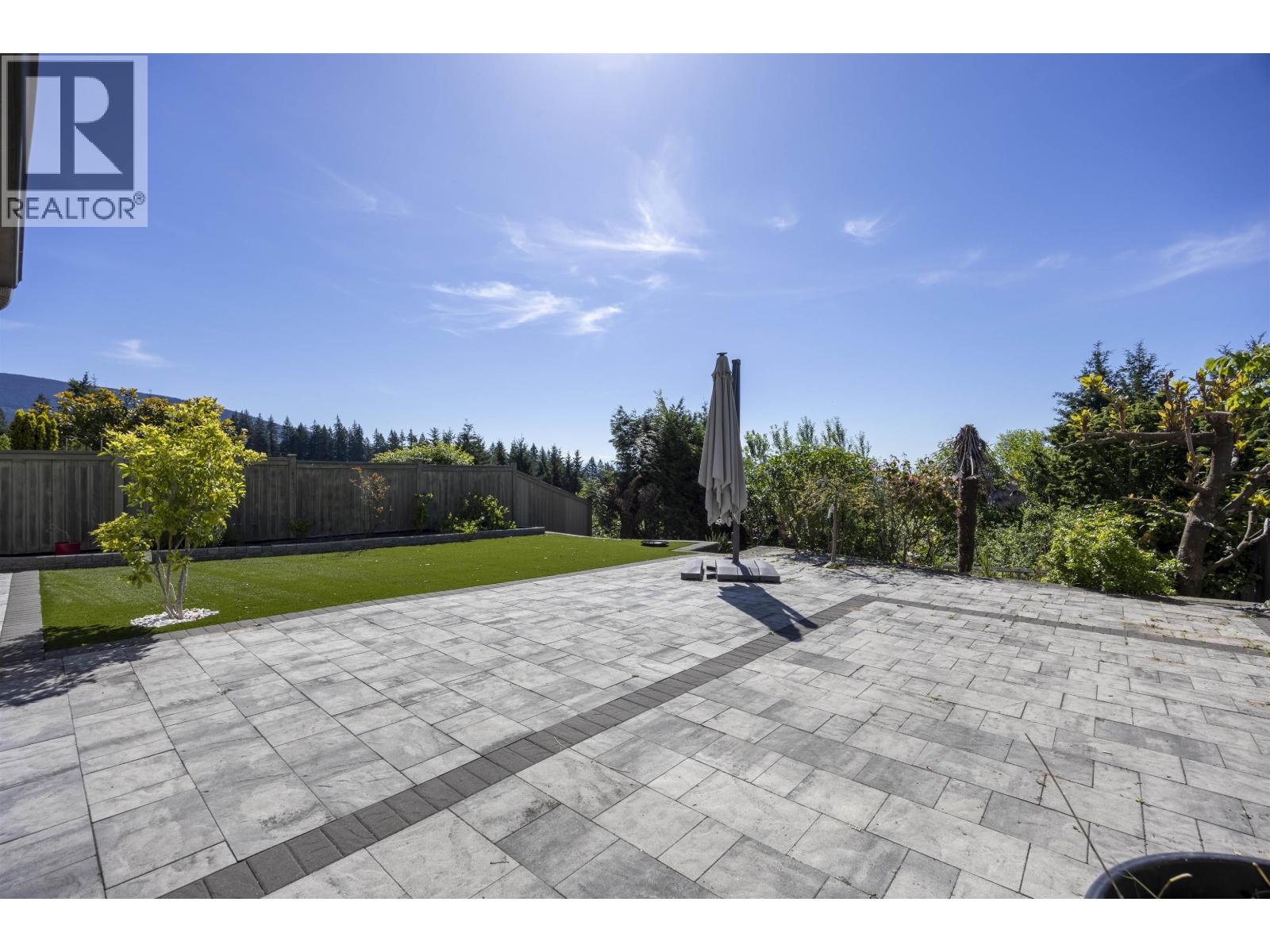3032 Maplewood Court, Coquitlam, British Columbia  V3E 3P3 - Photo 37 - R3136811