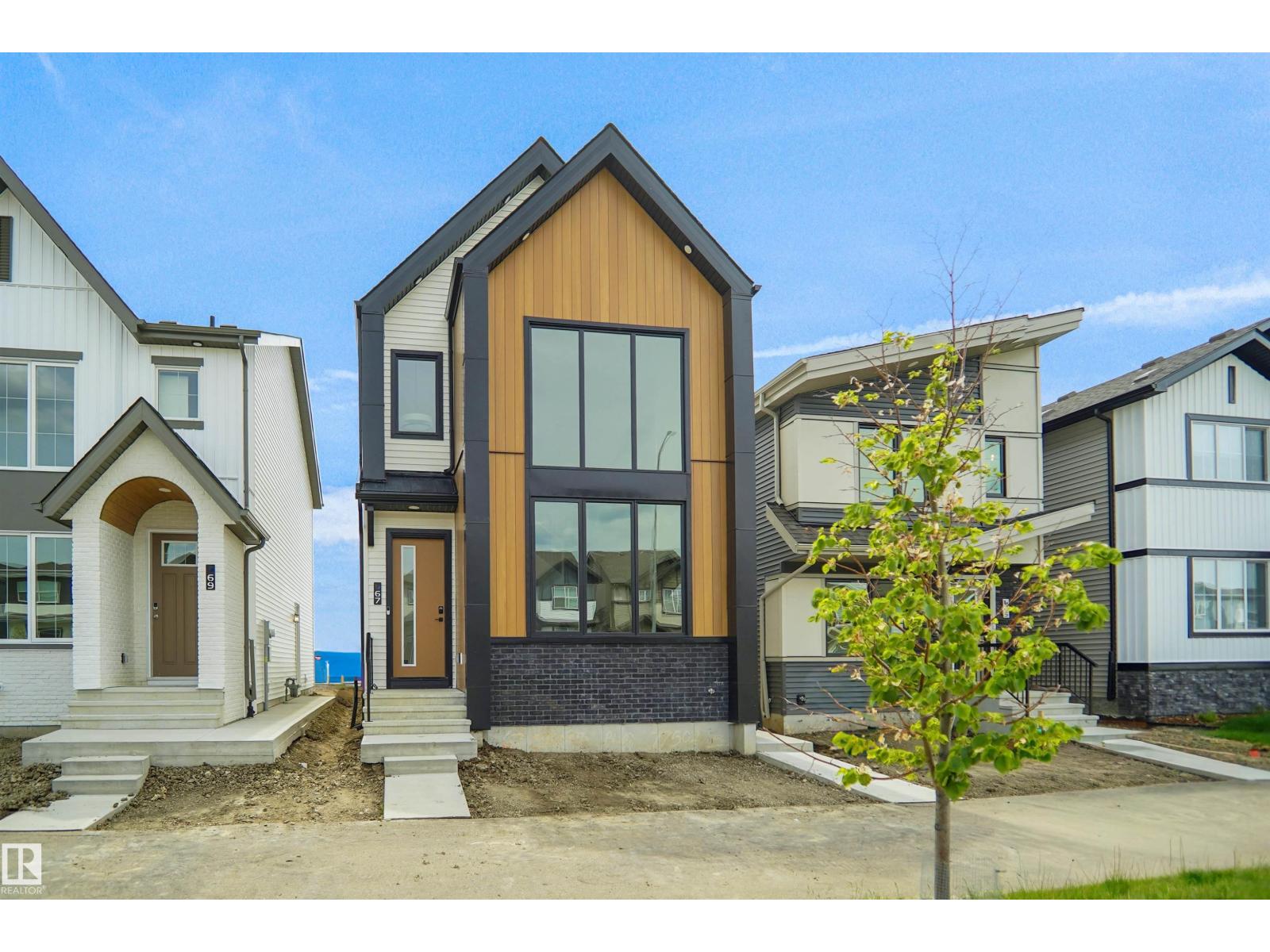 67 SIENNA BV, Fort Saskatchewan, Alberta