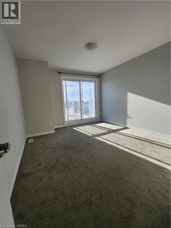 118 Seabrook Drive, Kitchener, Ontario  N2R 1Y1 - Photo 8 - 40840569