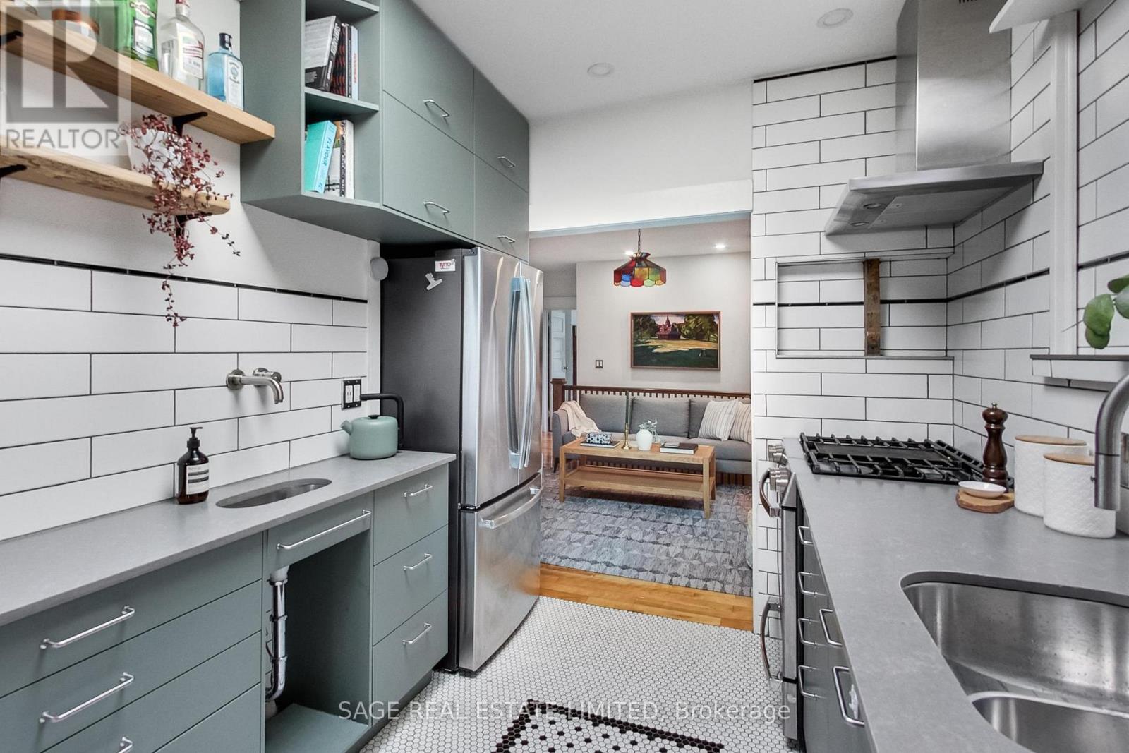 75 Fuller Avenue, Toronto, Ontario M6R 2C4 - Photo 26 - W13450956