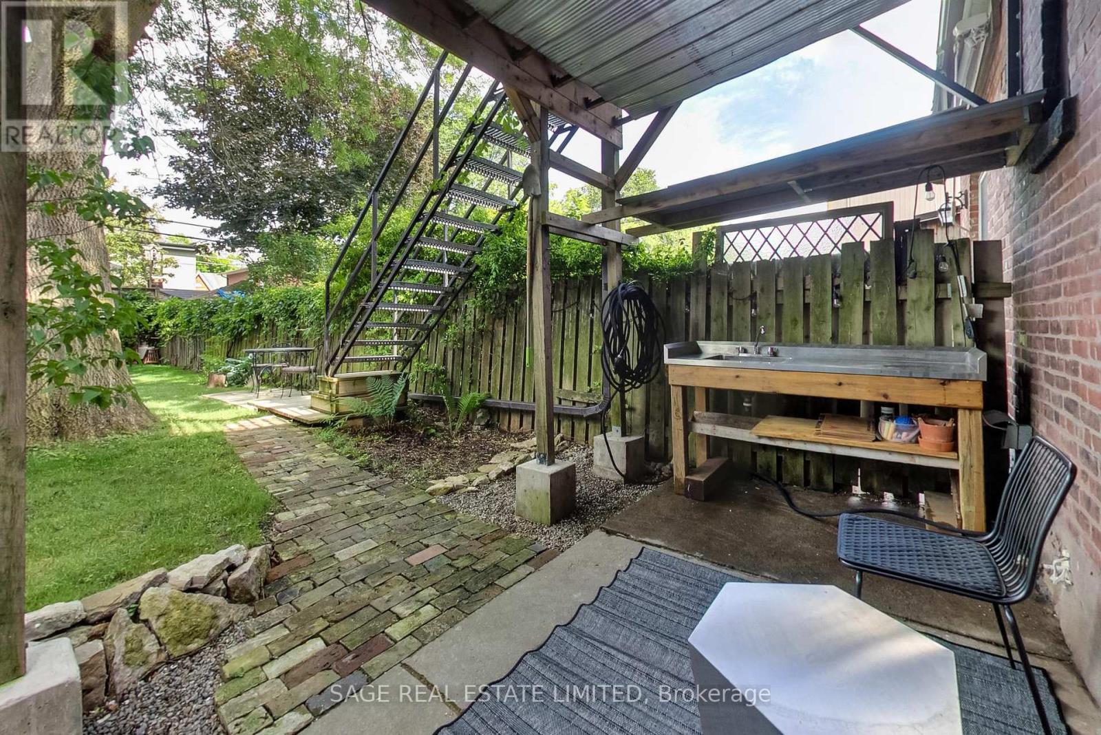 75 Fuller Avenue, Toronto, Ontario M6R 2C4 - Photo 43 - W13450956