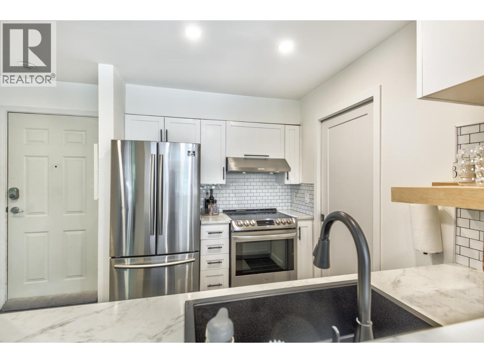 307 5281 Oakmount Crescent, Burnaby, British Columbia  V5H 4S7 - Photo 11 - R3136830