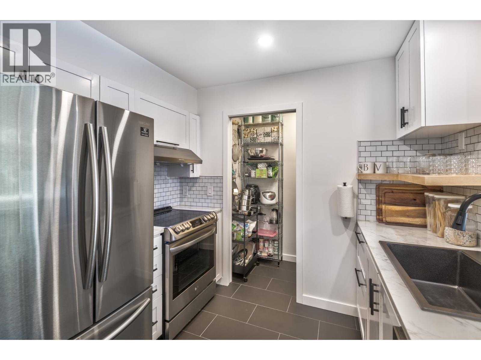 307 5281 Oakmount Crescent, Burnaby, British Columbia  V5H 4S7 - Photo 13 - R3136830