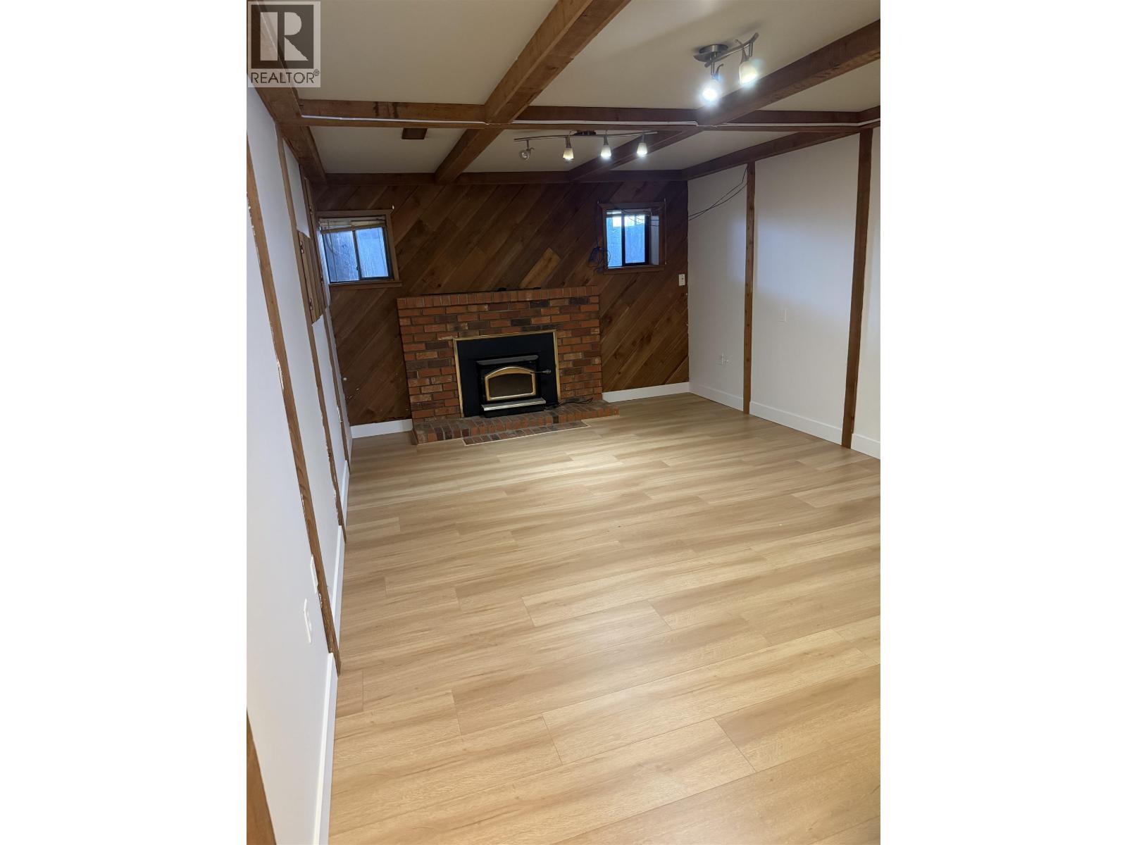 311 Leroy Street, Coquitlam, British Columbia  V3K 5K5 - Photo 9 - R3136872