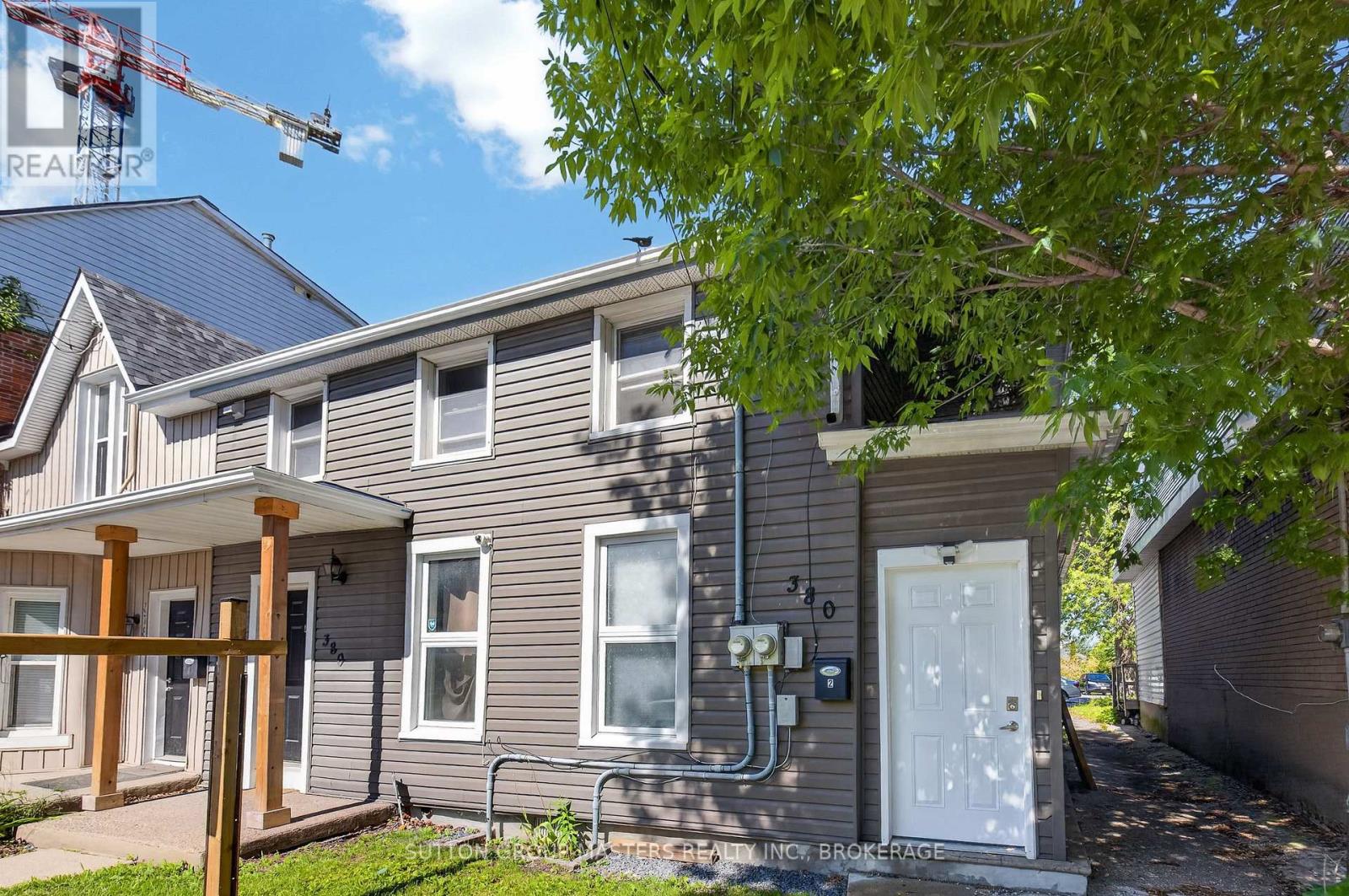 380 Barrie Street, Kingston, Ontario K7K 3T4 - Photo 2 - X13427182