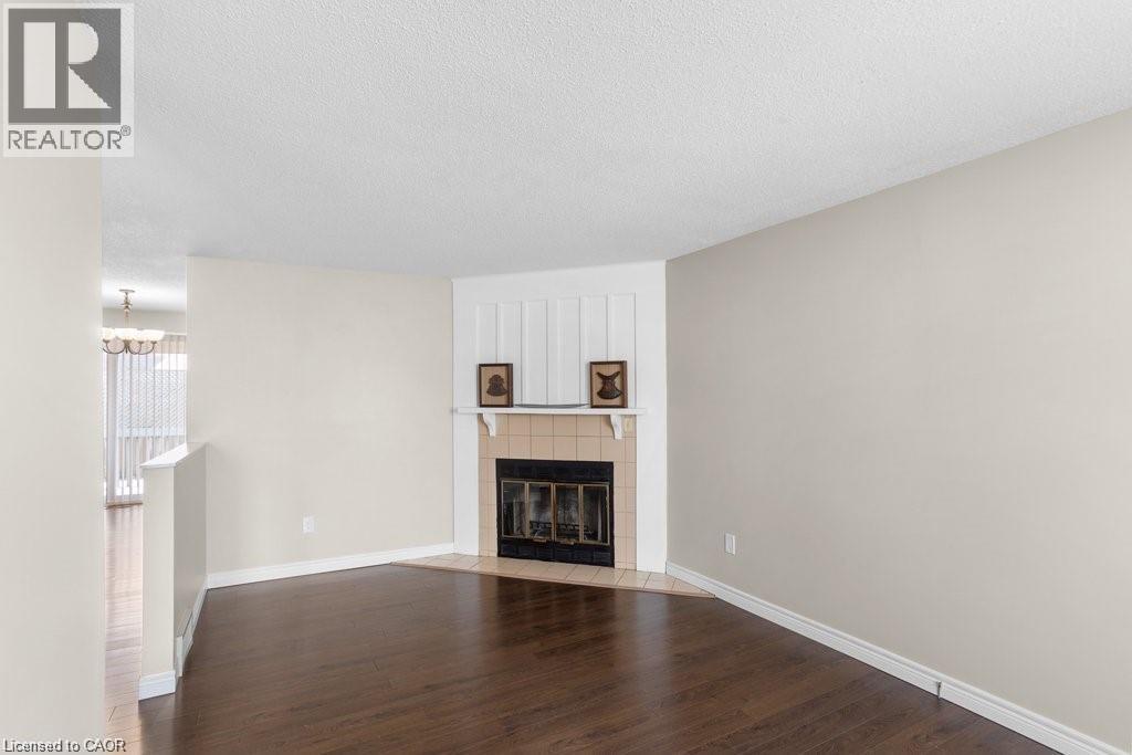 462 Springbank Avenue N Unit# 4, Woodstock, Ontario  N4T 1K5 - Photo 2 - 40840138
