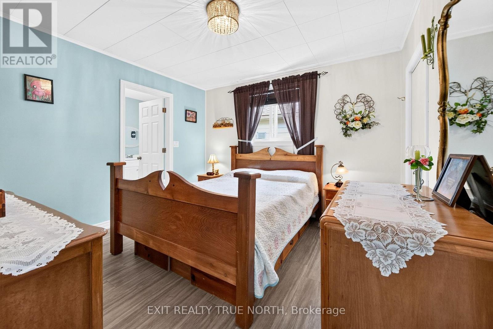 320 Yonge Street, Midland, Ontario  L4R 2B3 - Photo 10 - S13453818