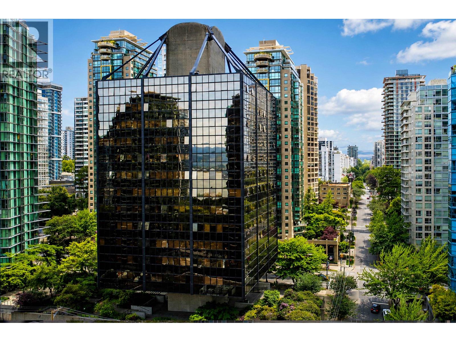 915 1333 W GEORGIA STREET, Vancouver, British Columbia