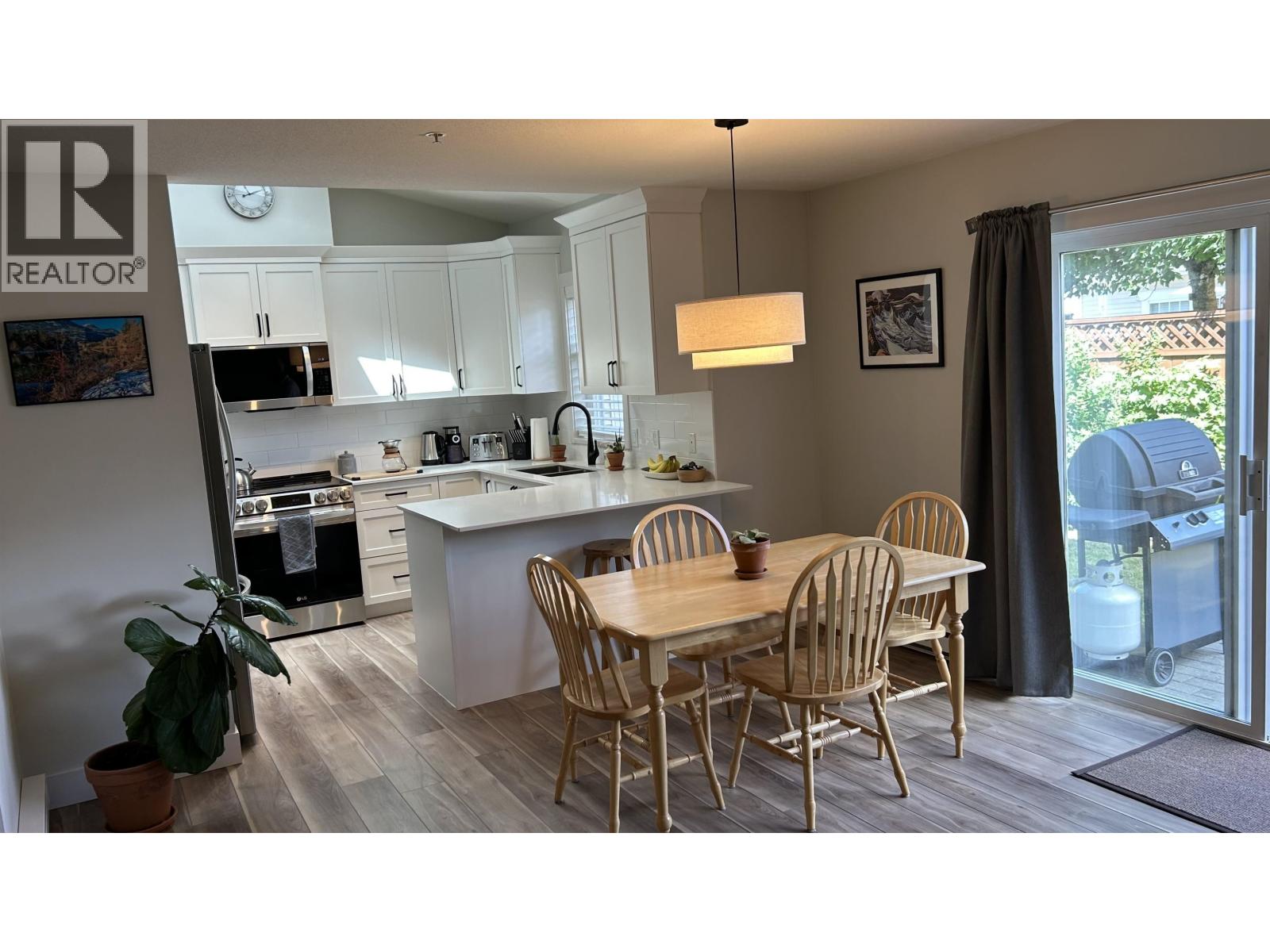 1821 E Willow Crescent, Squamish, British Columbia  V8B 0L9 - Photo 5 - R3135715
