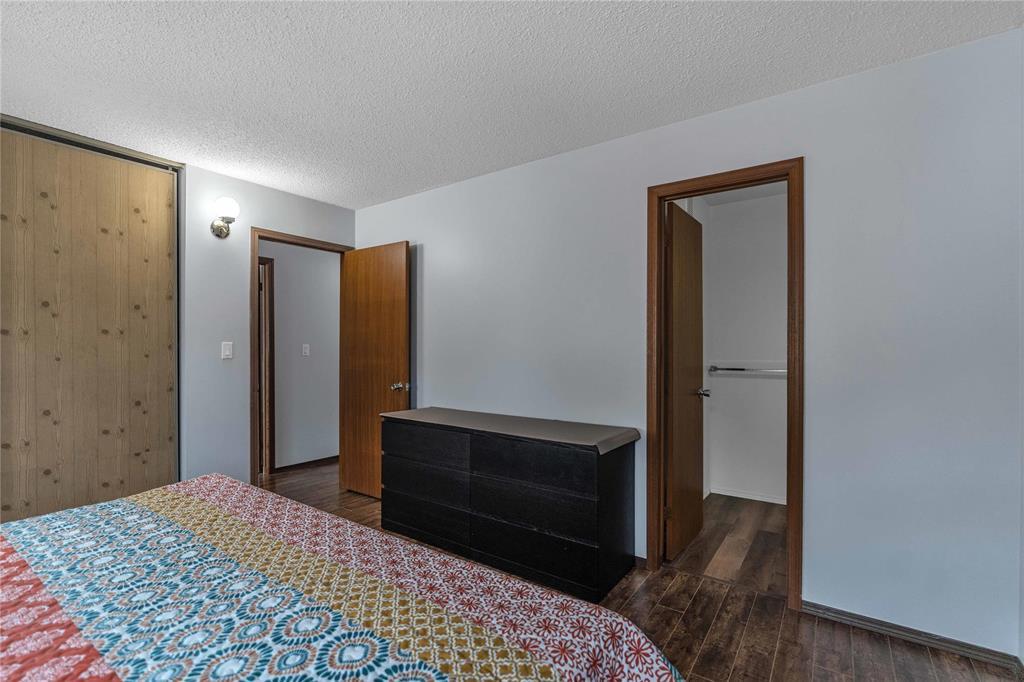 2456 Burrows Avenue, Winnipeg, Manitoba  R2R 2N1 - Photo 13 - 202614059