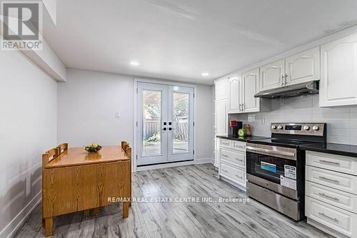 W/o Basement - 4738 Wild Rose Street, Mississauga, Ontario  L5M 5M6 - Photo 5 - W13453820