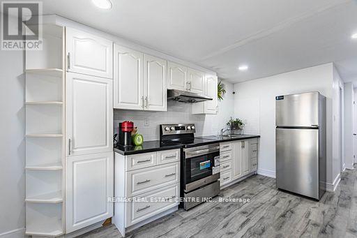 W/o Basement - 4738 Wild Rose Street, Mississauga, Ontario  L5M 5M6 - Photo 8 - W13453820