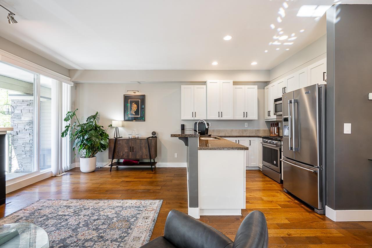 42 15454 32 Street, Surrey, British Columbia  V3Z 2J8 - Photo 5 - R3135267