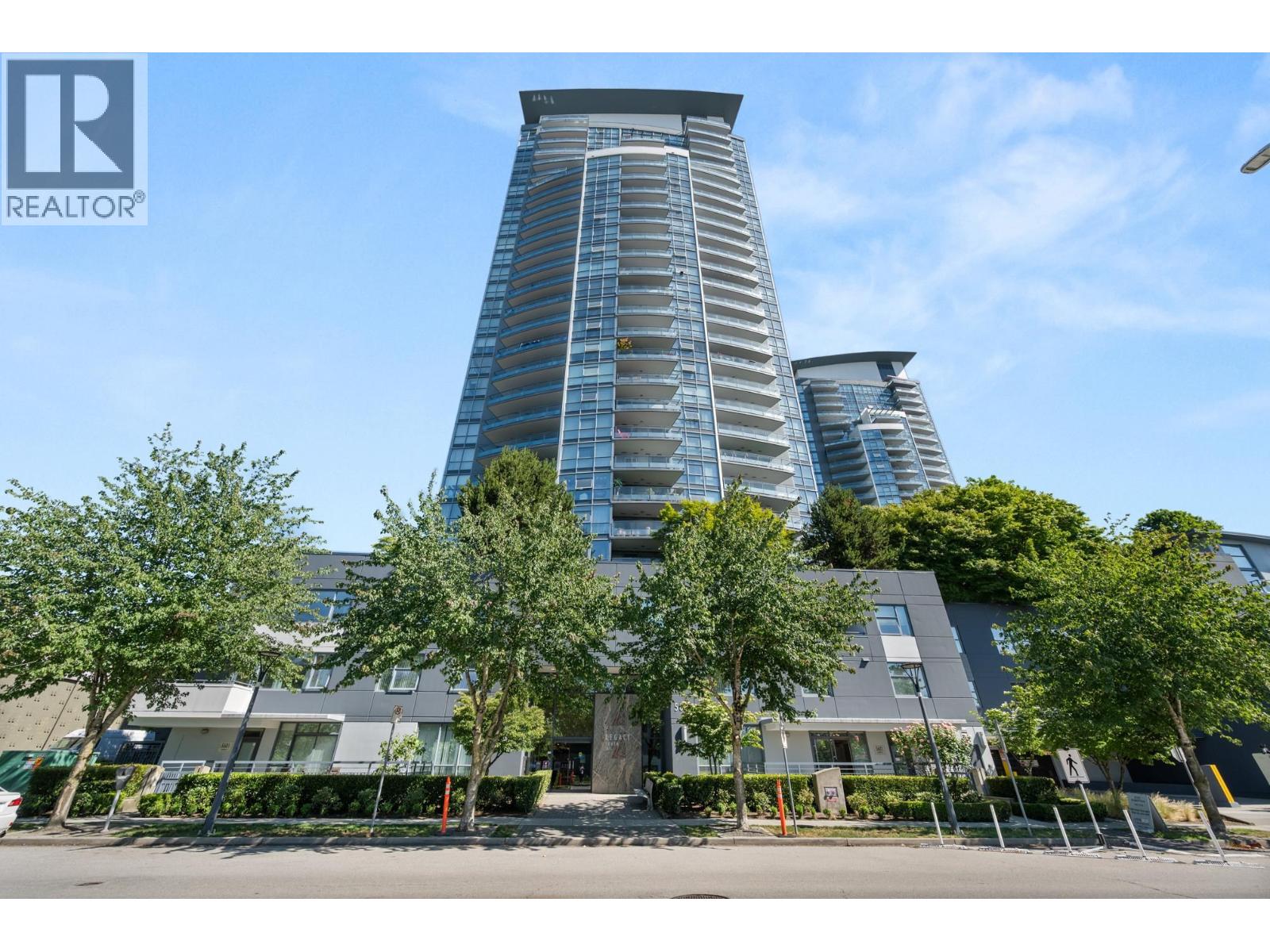 1801 5611 Goring Street, Burnaby, British Columbia  V5B 0A3 - Photo 1 - R3136155