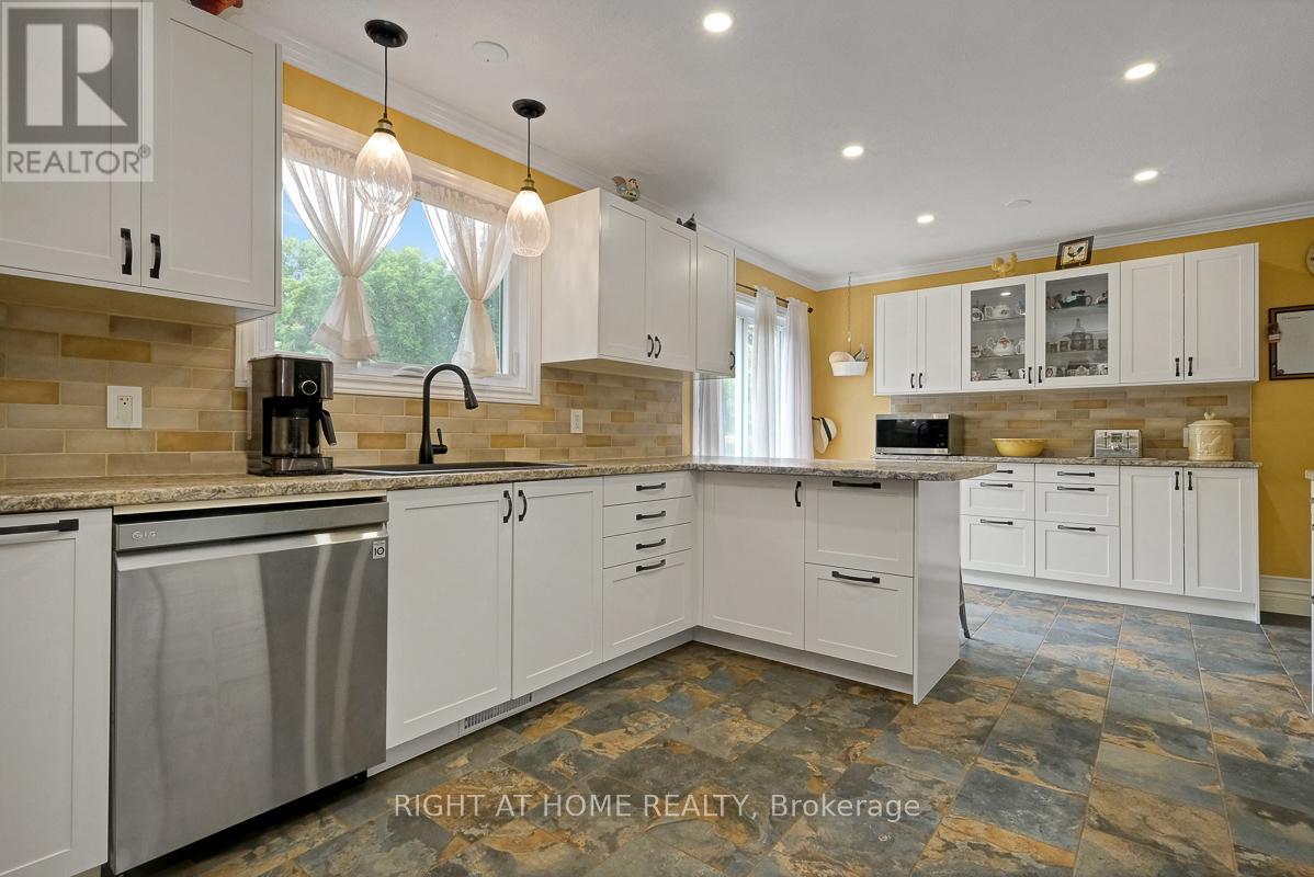 300 Maple Street, Russell, Ontario  K4R 1B4 - Photo 11 - X13453828