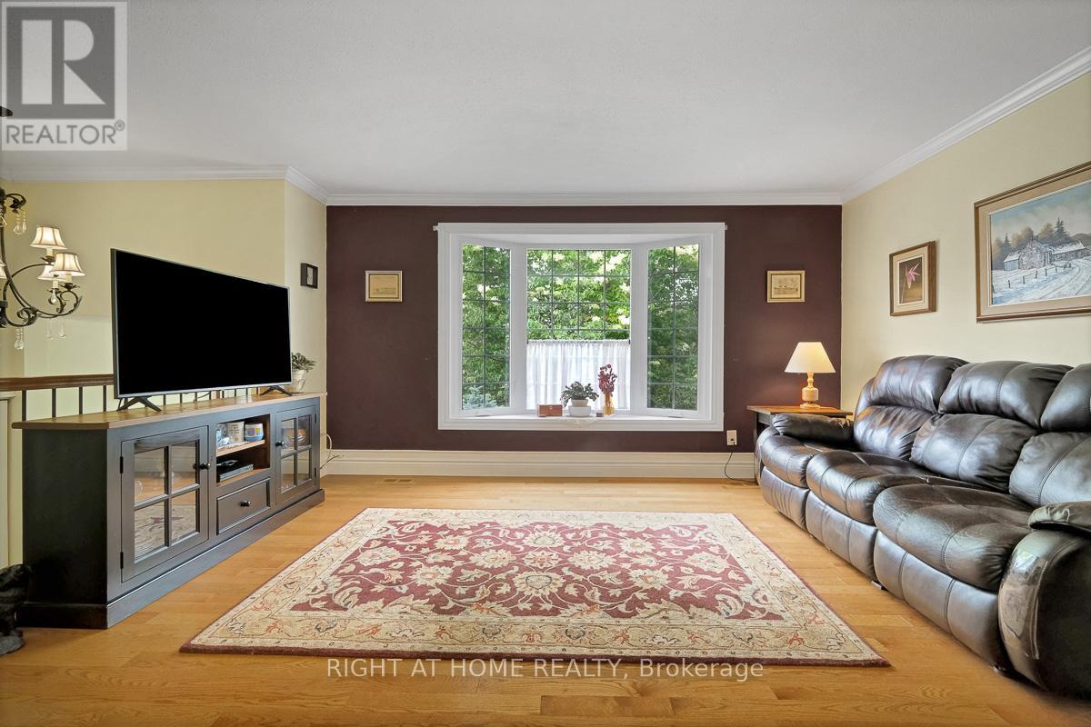 300 Maple Street, Russell, Ontario  K4R 1B4 - Photo 5 - X13453828