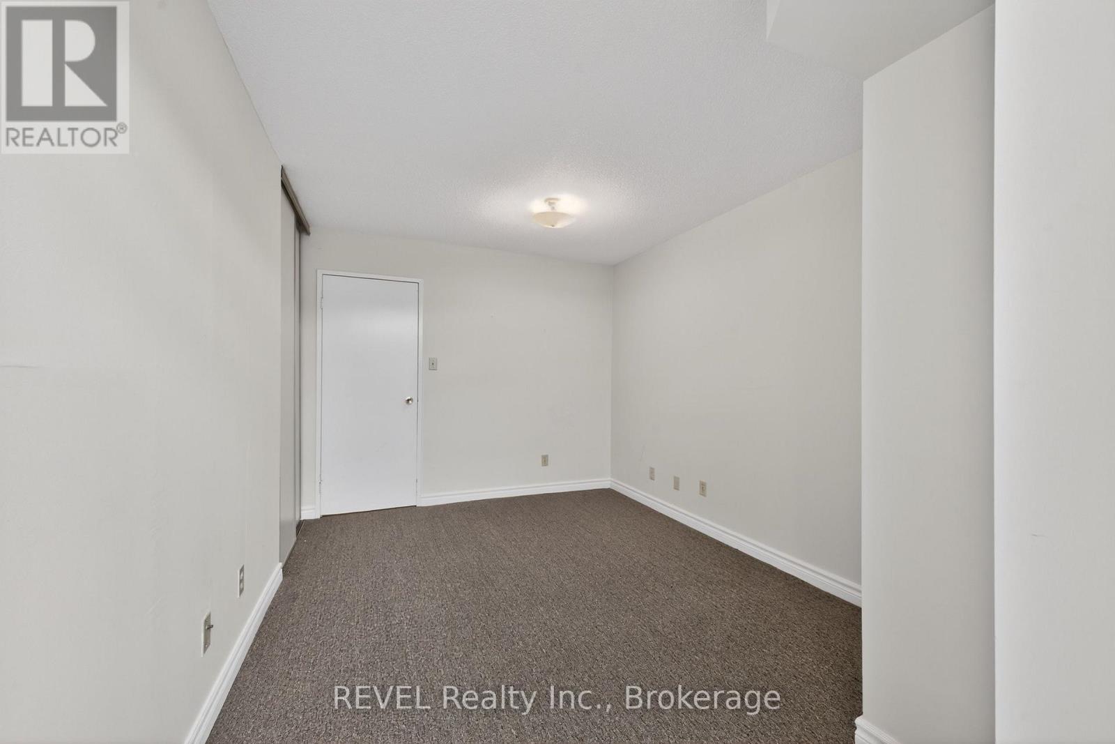 207 - 7 Gale Crescent, St. Catharines, Ontario L2R 7M8 - Photo 21 - X13453838
