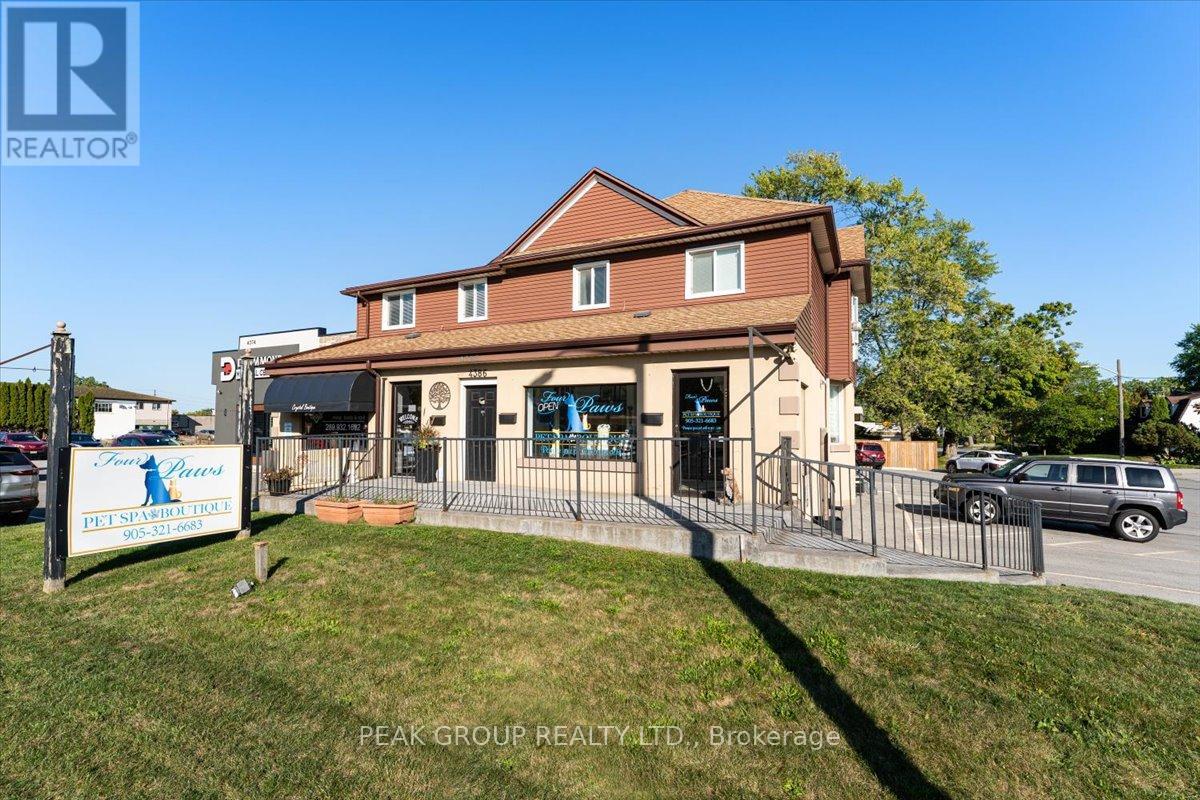 2 - 4386 Drummond Road, Niagara Falls, Ontario  L2E 6C3 - Photo 1 - X13453906