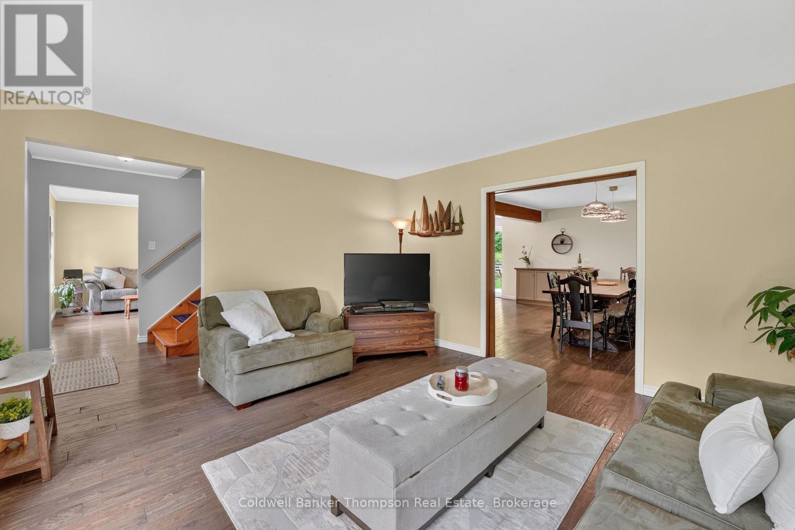 1864 Brunel Road, Huntsville, Ontario  P1H 2J3 - Photo 17 - X13453908