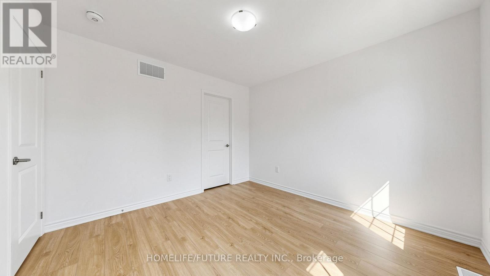 3262 Brigadier Avenue, Pickering, Ontario L1X 0T1 - Photo 17 - E13453876