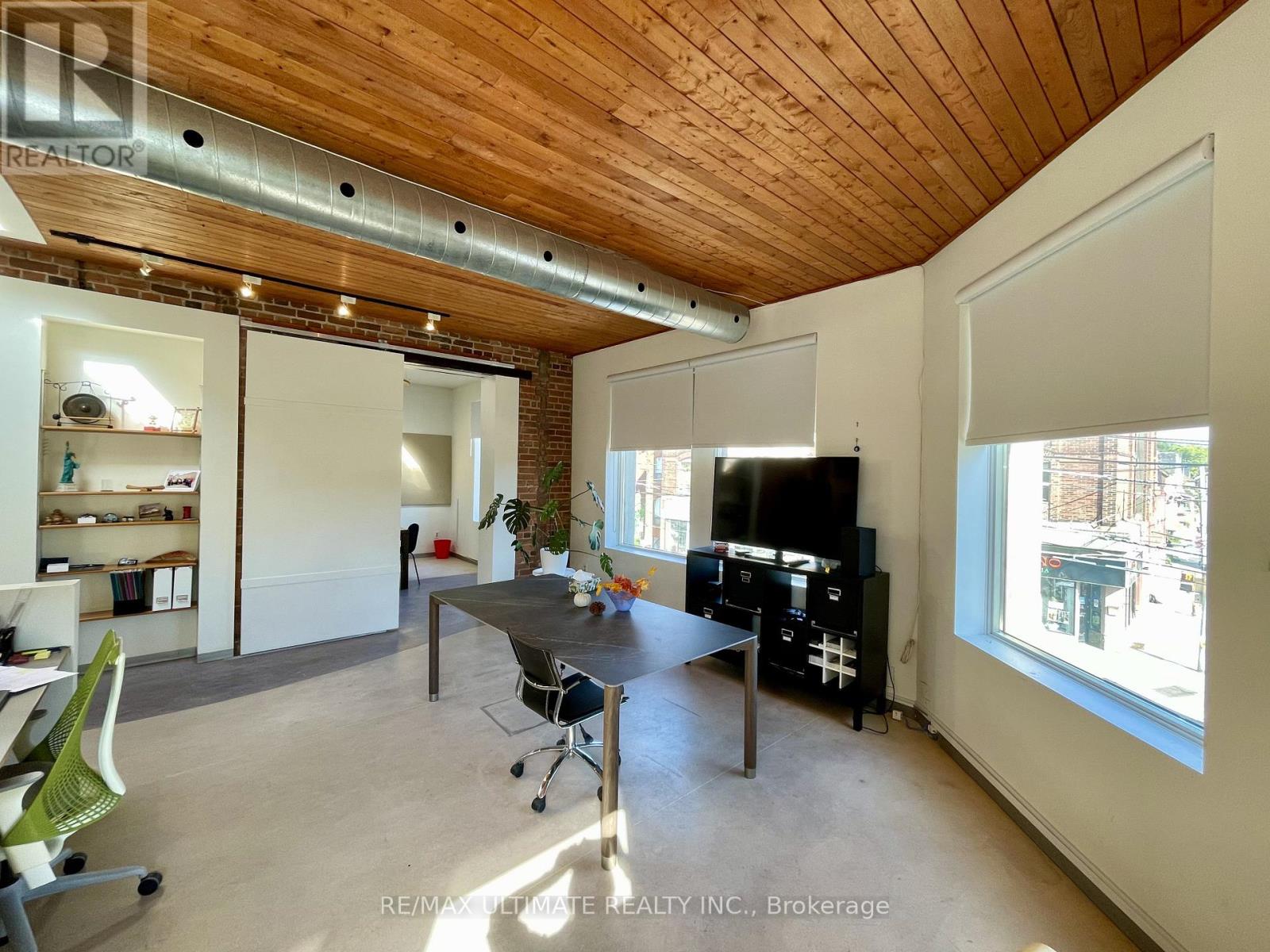 2nd Floor - 238 Broadview Avenue, Toronto, Ontario  M4M 2G6 - Photo 10 - E13453896