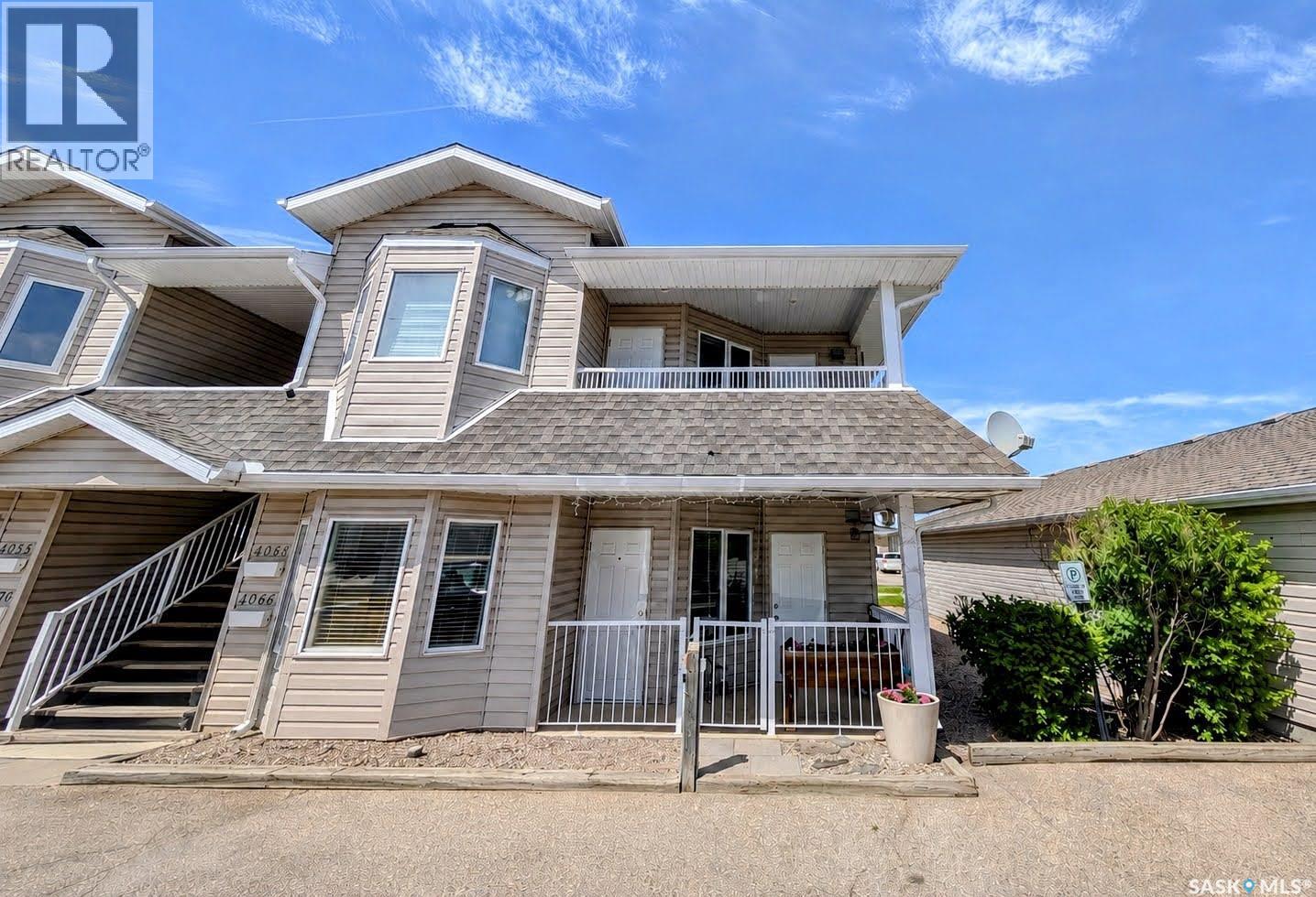 4068 Buckingham DRIVE E, Regina, Saskatchewan