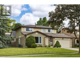 1033 BIRCHWOOD DRIVE, Newmarket, Ontario