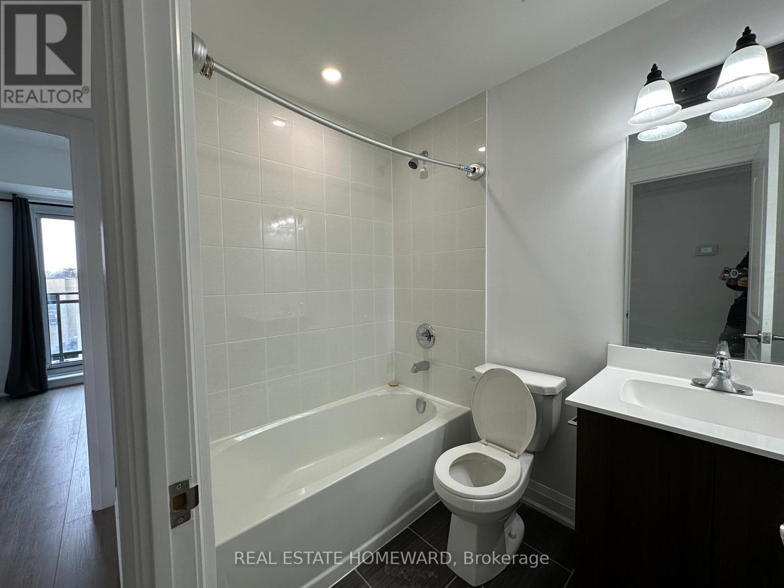 C103 - 5299 Highway 7, Vaughan, Ontario  L4L 0J1 - Photo 38 - N13453846