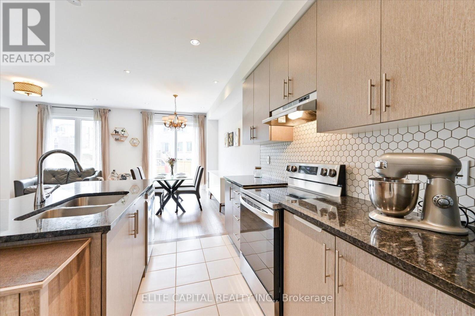 65 Seedling Crescent, Whitchurch-Stouffville, Ontario  L4A 4V5 - Photo 15 - N13453892